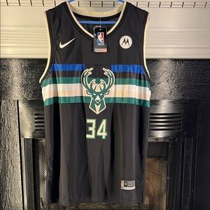 Giannis Antetokounmpo Milwaukee Bucks Basketball Jersey Stitched Sz Men’s XL 52